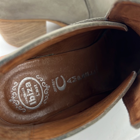 Jeffrey Campbell Womens Jonas Grey Leather Ankle Booties Chunky Block Heel 8.5 - Picture 6 of 9